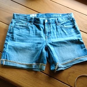 4for$20 Gap Sexy Boyfriend Shorts